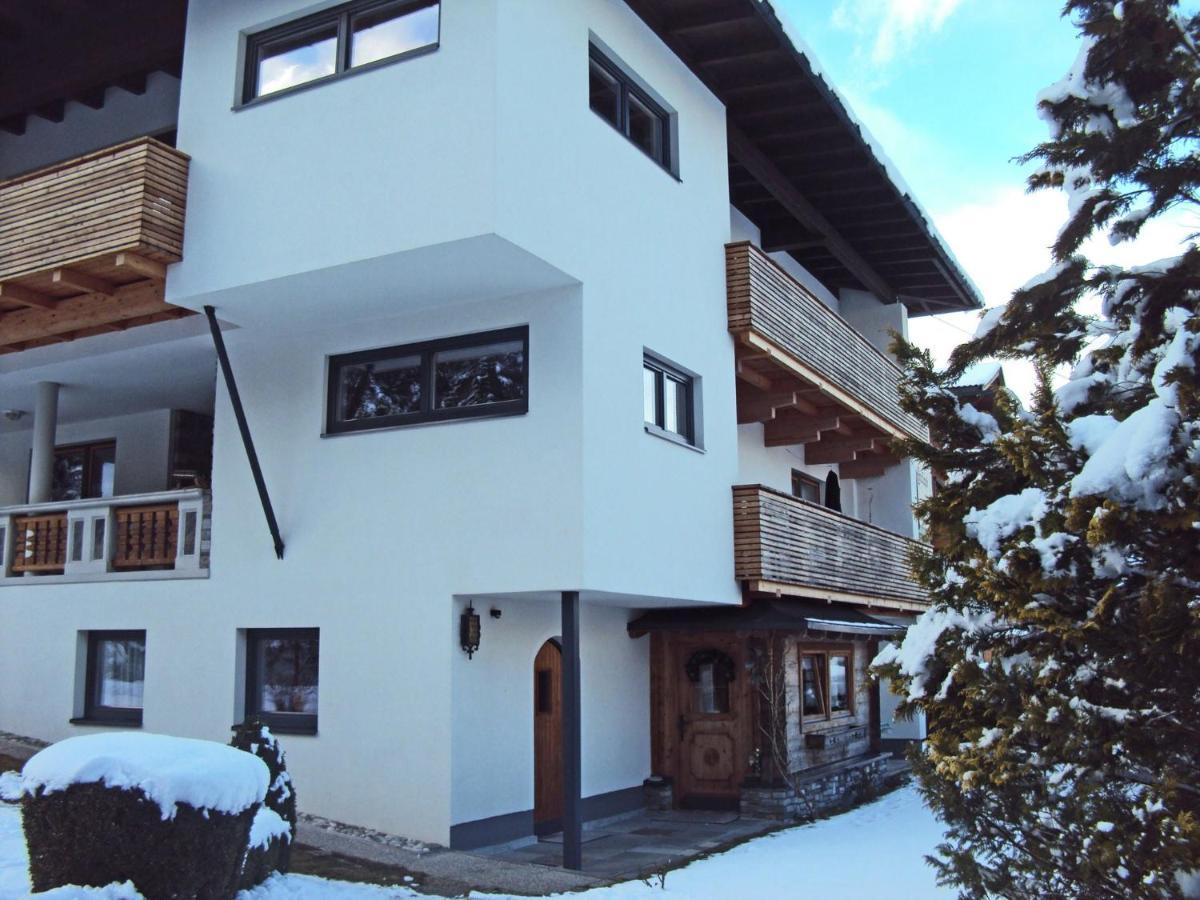 Apartment In Ried Im Zillertal With Terrace Exterior photo